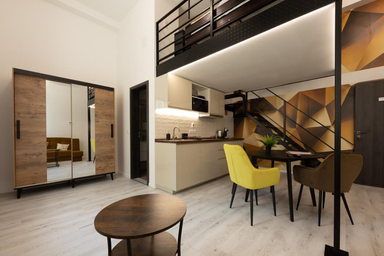 Glam Castle Apartments بودابست المظهر الخارجي الصورة