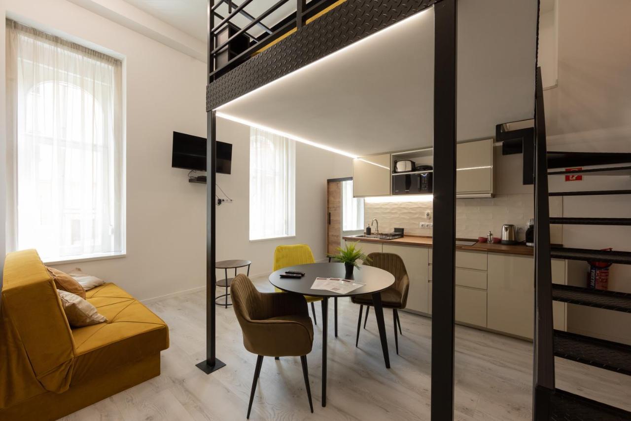 Glam Castle Apartments بودابست المظهر الخارجي الصورة